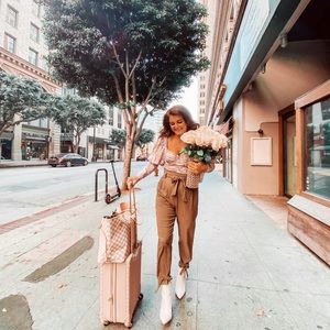 Meet your Posher, Ashley